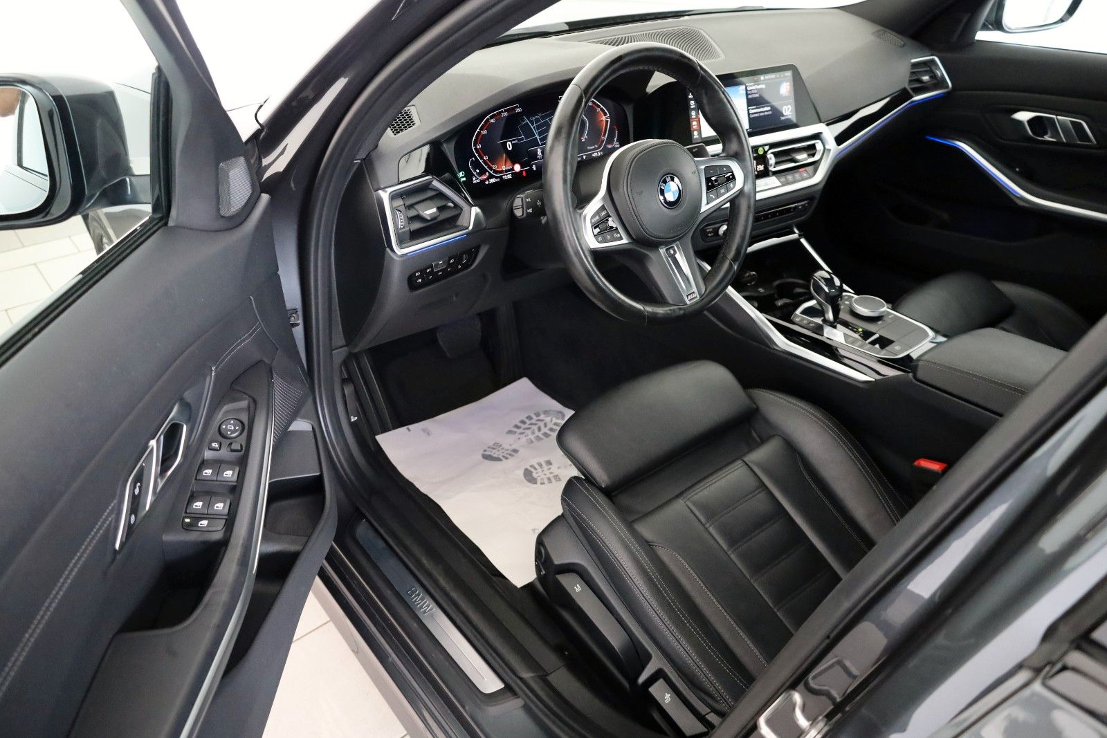 Fahrzeugabbildung BMW 318 d Lim. Sport Line ,M Sport,Leder,Navi.