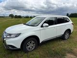 Mitsubishi Outlander 2.0 MIVEC Active ClearTec 2WD Active - Mitsubishi Outlander Active mit Benzin-Antrieb