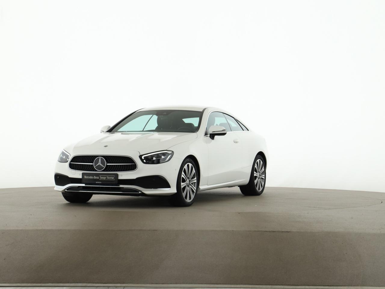 Mercedes-Benz E 200 Coupé Avantgarde Burmester Widescreen MBUX