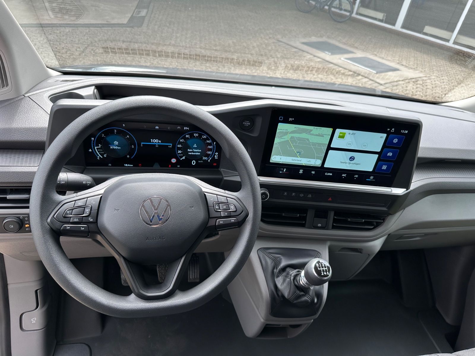 Fahrzeugabbildung Volkswagen T7 Transporter Kasten 2.0 TDI LR Navi/GRA/LED/EP