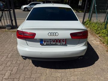 Audi A6 - 6