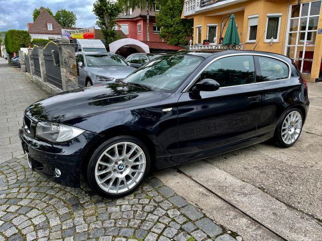 BMW 120i Limited Sport Edition *M-Sportpaket*PDC*