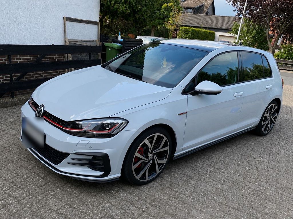 Image of Volkswagen Golf