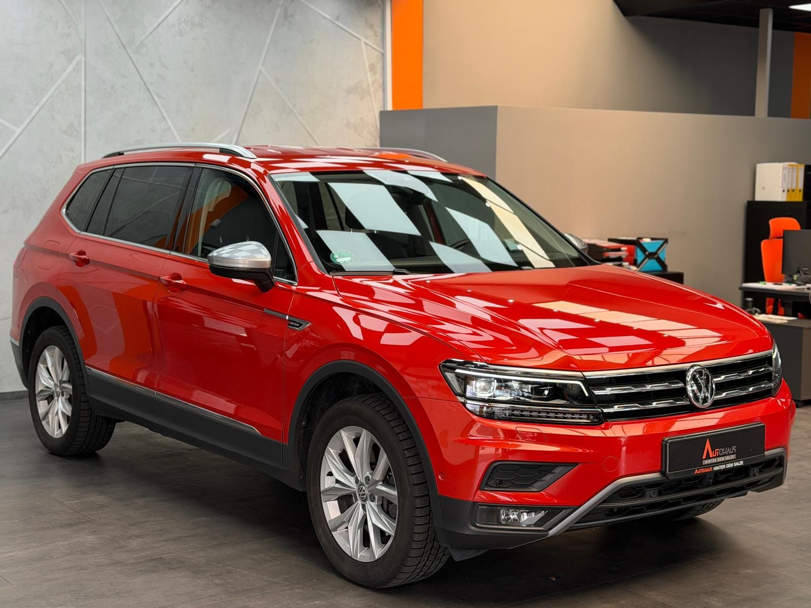 Volkswagen Tiguan Allspace Highline 4Motion 2.0 TDI|7SITZER imagem 3