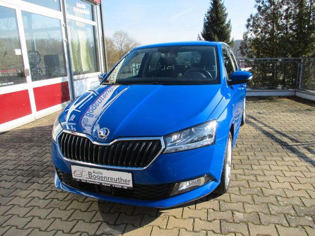 Skoda Fabia Soleil+LED+1.Hand+Smart Link