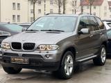 BMW X5 3.0d-Sportpaket-Navi-Pano-AHK-Bi-Xenon