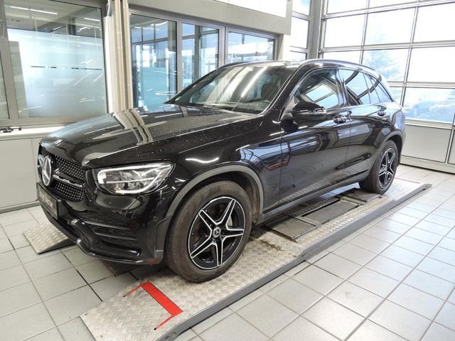 Mercedes-Benz GLC 300 4MATIC AMG/Night/LED/Kamera/Distronic/