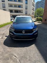 Volkswagen T-Roc Volkswagen - Volkswagen T-Roc mit Diesel-Antrieb: Limousine