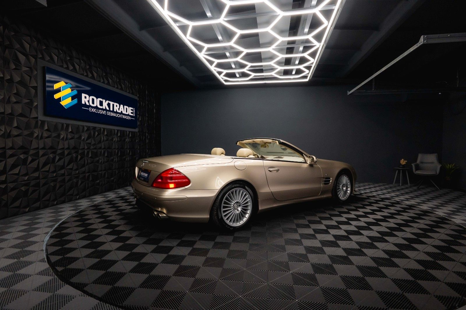 Fahrzeugabbildung Mercedes-Benz SL 500 V8 AMG *Unfallfrei*TÜV NEU*Scheckheft*ABC