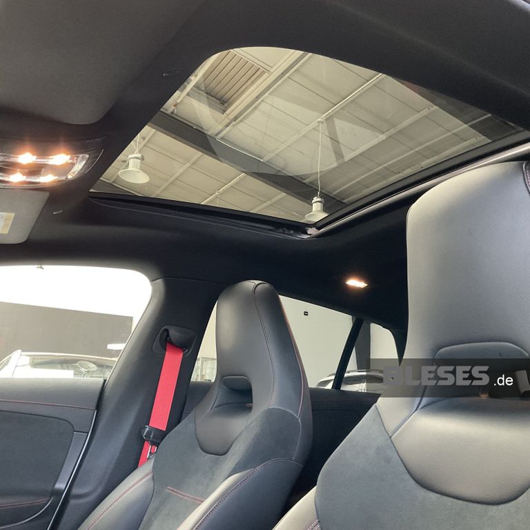 MERCEDES-BENZ CLA 35 AMG Shooting Brake – Bild 14