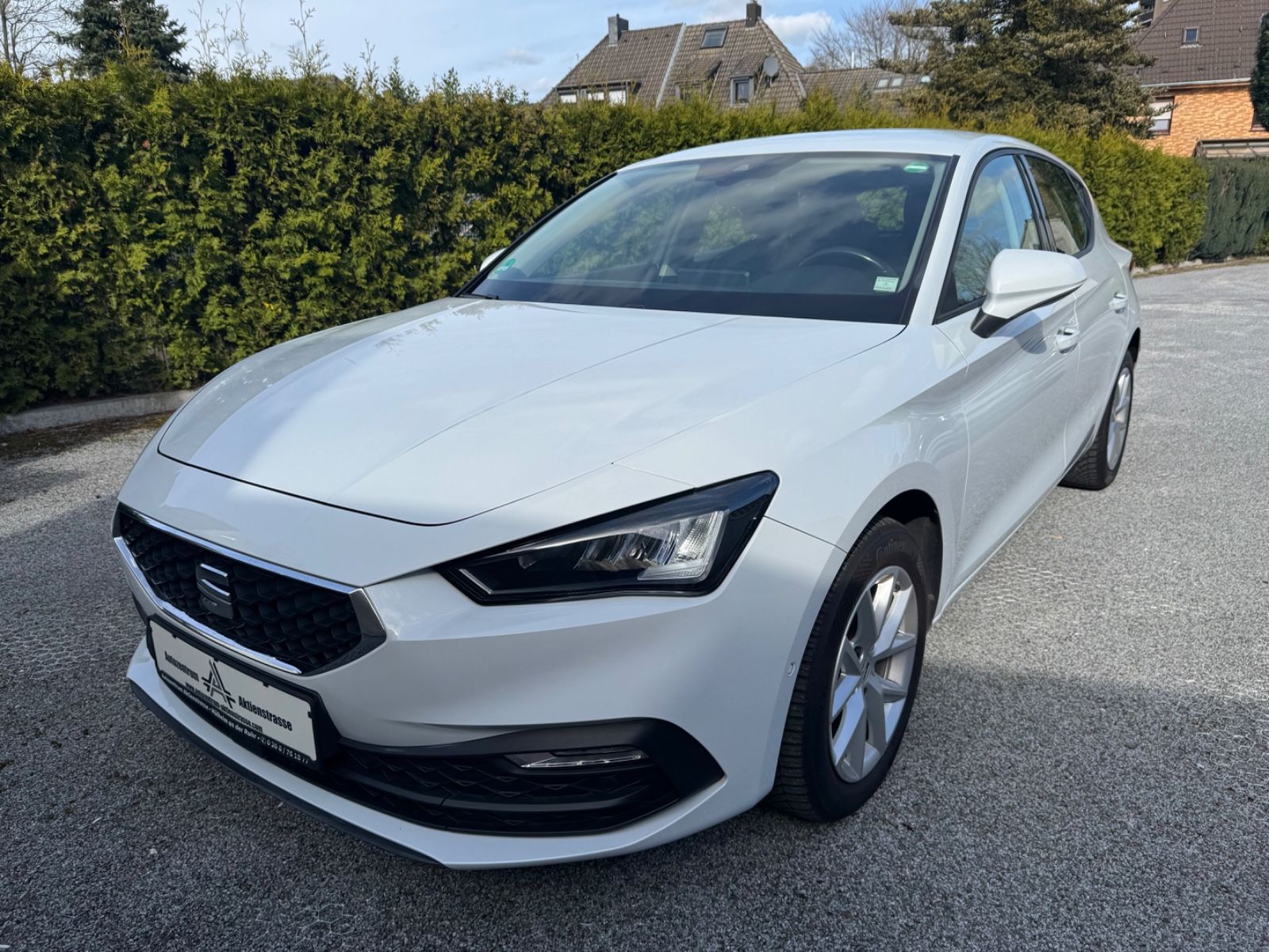 SEAT Leon Style Navi LMF Sitzheizung  ACC 1.Hand