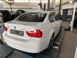 BMW 320d Limousine +nur an Händler/Export+HU 3/27 - BMW 320 aus 2010: 320d