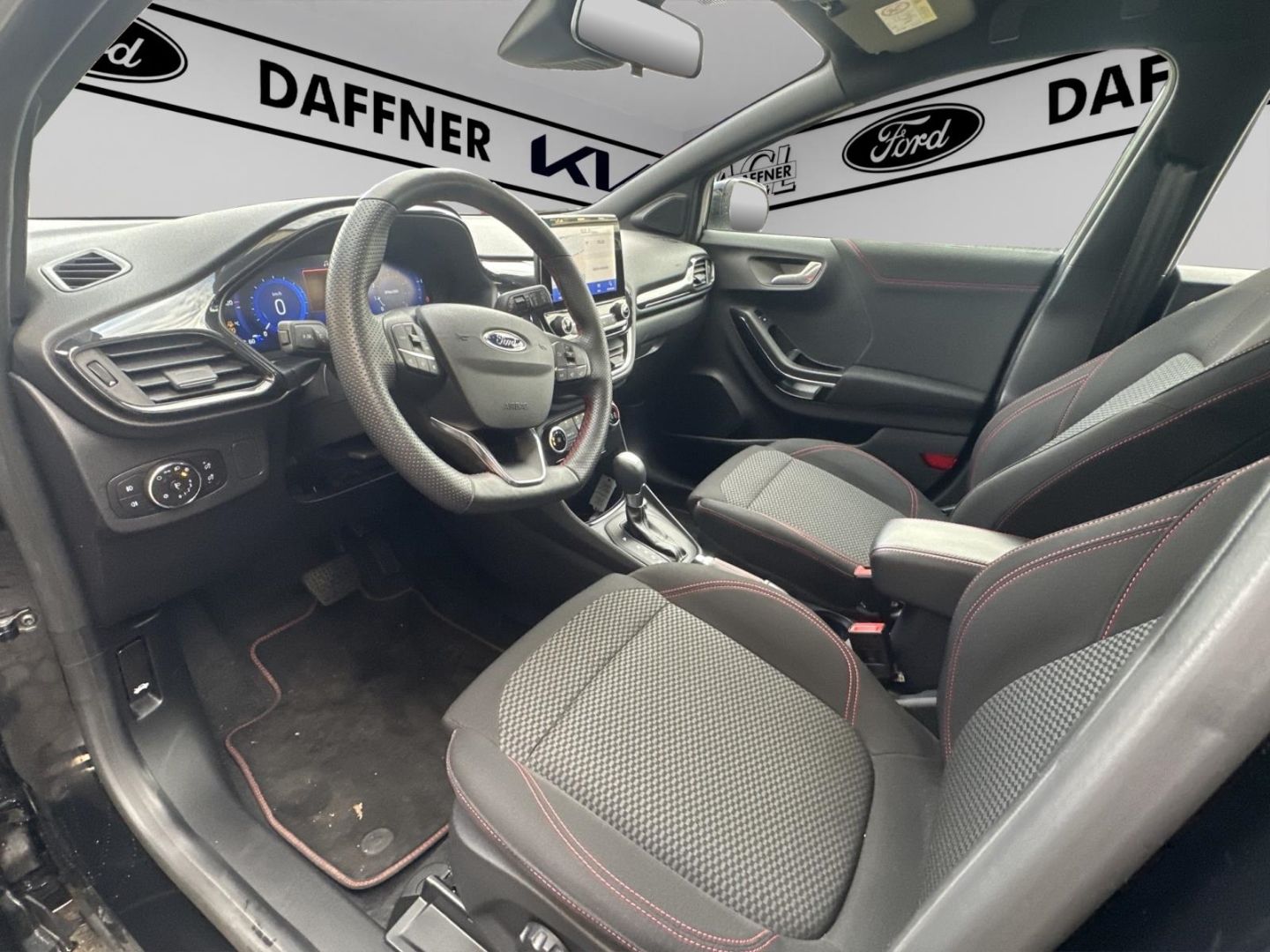 Fahrzeugabbildung Ford Puma ST-Line Navi LED DAB SHZ LenkradHZG Keyless