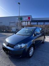 Volkswagen Golf Plus 1.6 TDI - VW Golf Plus Gebrauchtwagen in München