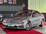 Mercedes-Benz E500 Coupe AMG Line Pano Distronic Comand Kamera - Mercedes-Benz Coupé aus dem Jahr 2010