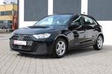 Audi A1 Sportback 30 TFSI basis - Audi A1: Schwarz