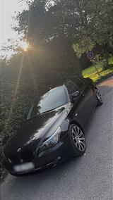 BMW E60 530i - BMW 530: E60