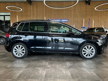 Volkswagen Golf *ACC*NAV*PDC*SitzHZ*2-ZONEN*ALCANTARA*AHK*