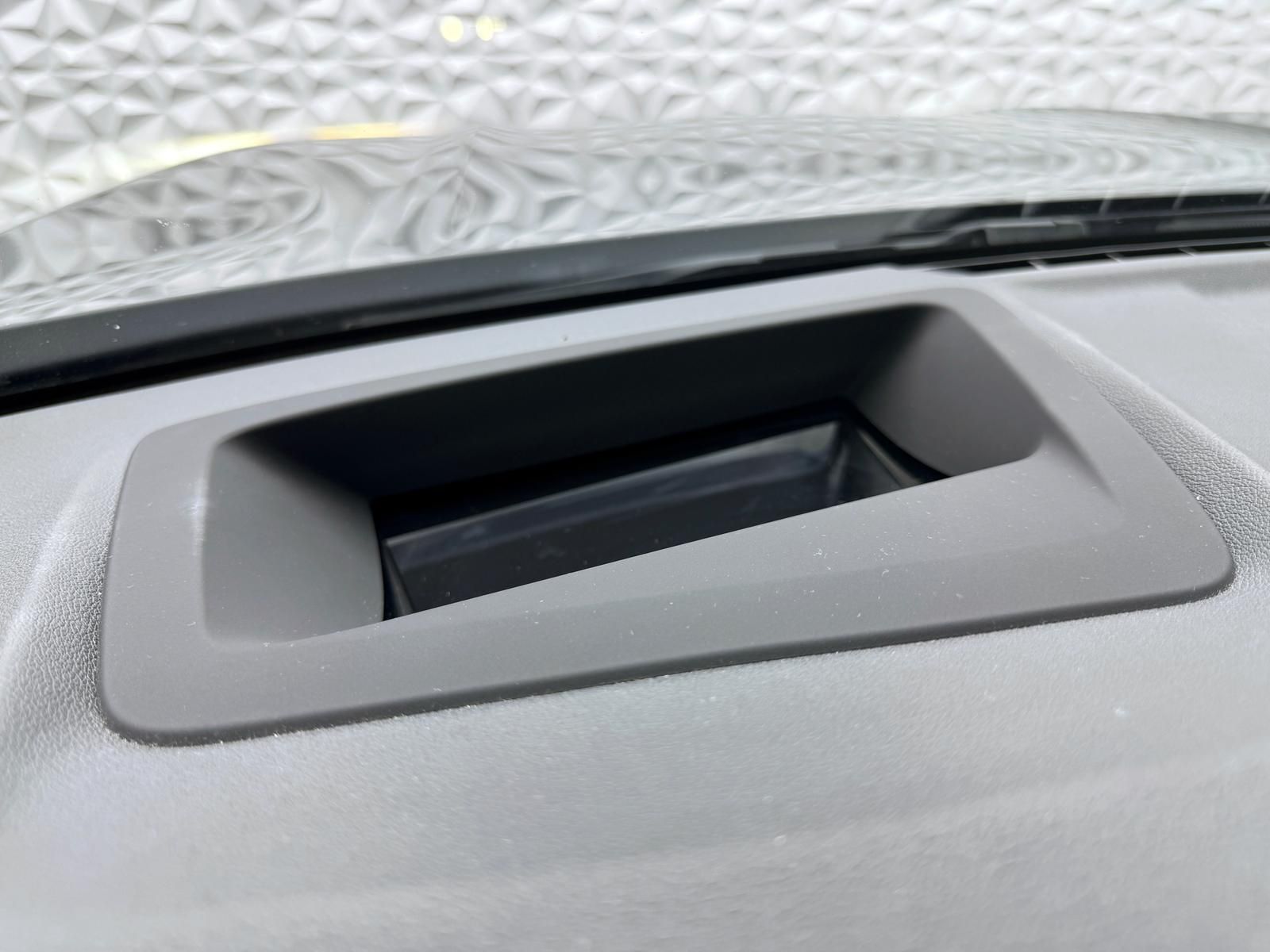 Fahrzeugabbildung BMW xDRIVE20i/ADVANTAGE/ACC/LED/LIVECP/HUD/KEYL/360°