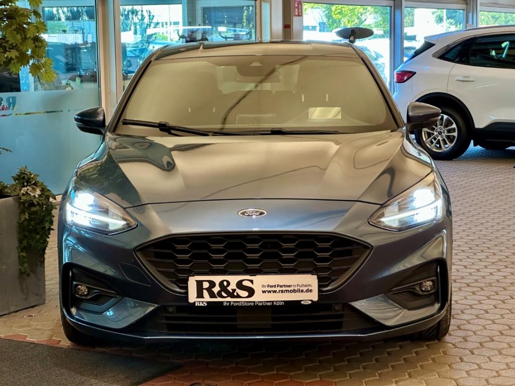 Ford Focus ST-Line+Kamera+Head-Up+Key-Free+Winter-P.