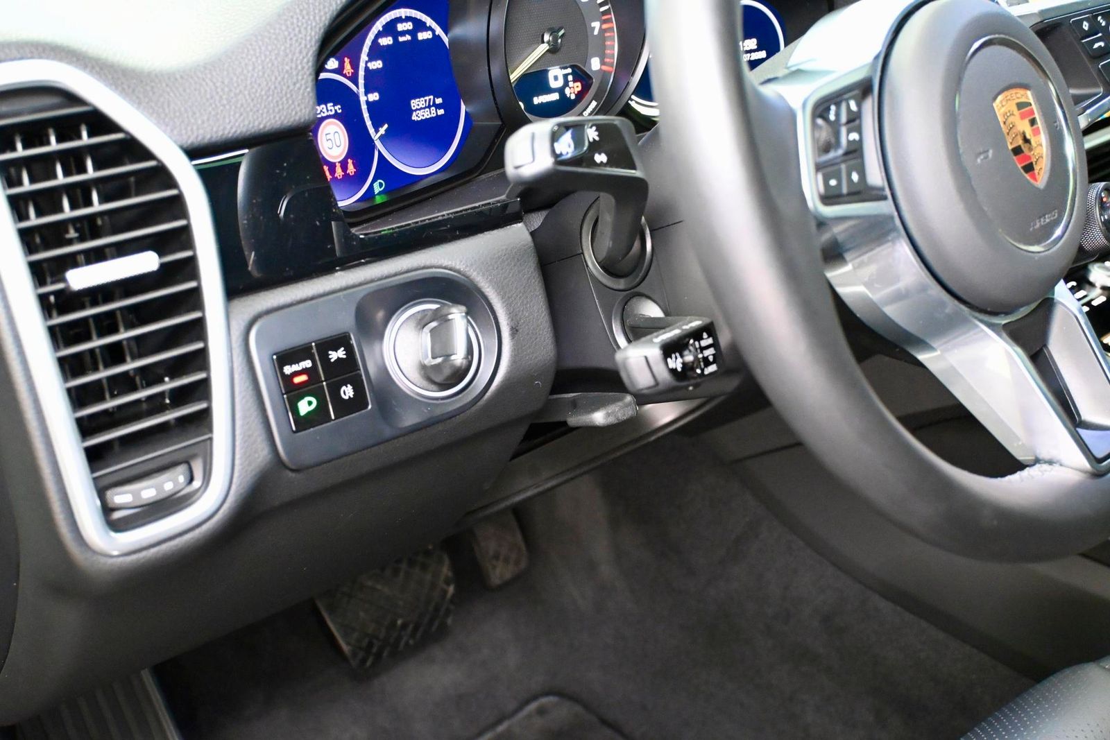 Porsche Cayenne E-Hybrid *Sport-Chrono-Paket* foto 13