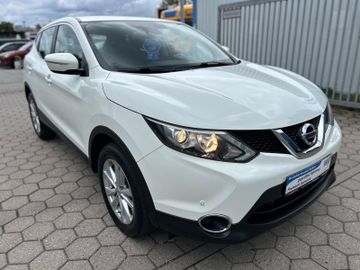 Nissan Qashqai - 2