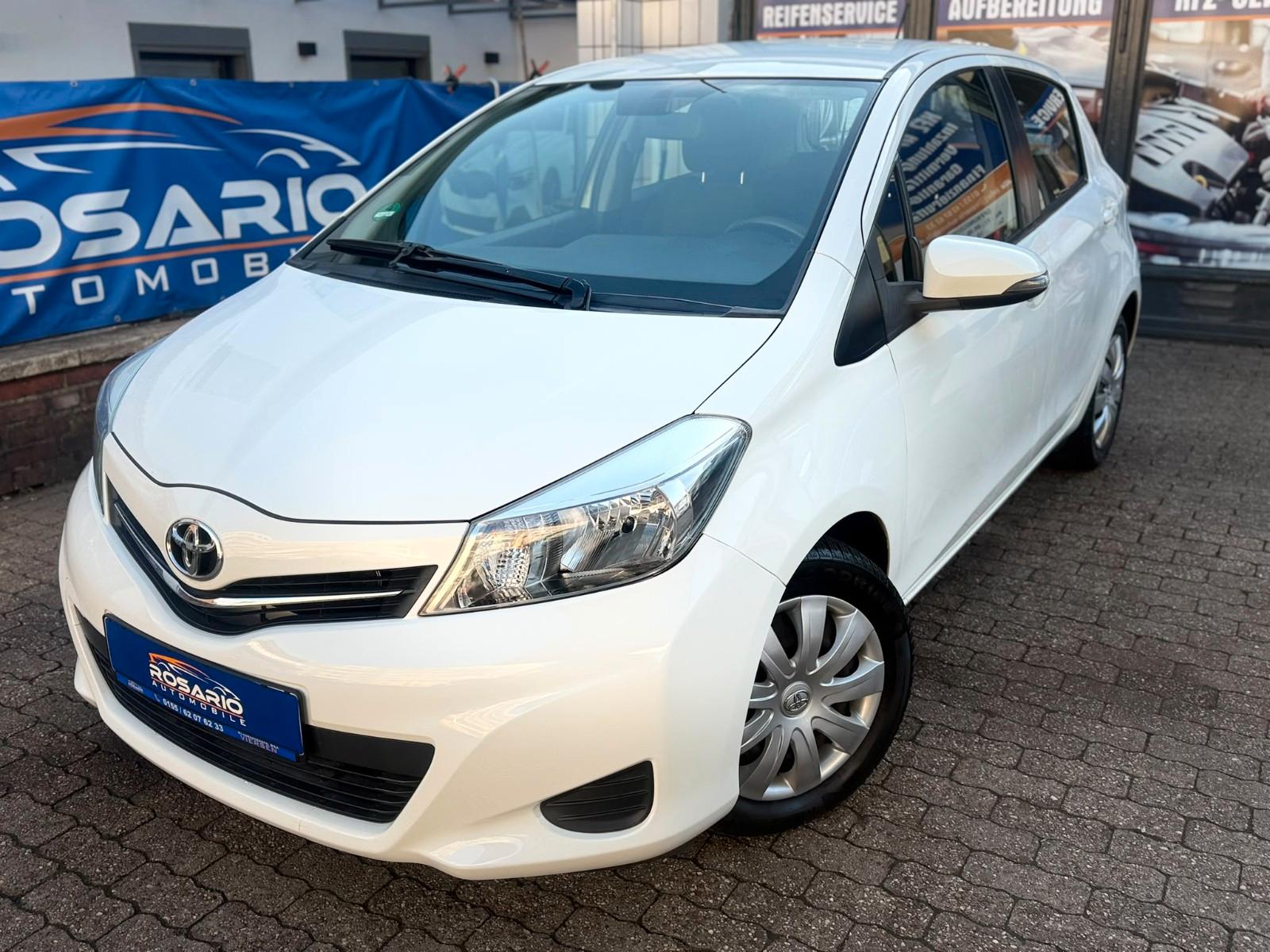 Toyota Yaris Life