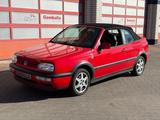 Volkswagen GOLF 1.8 COLOUR CONCEPT, DEUTSCH, 1. HAND - Volkswagen Golf: Cabrio, 1.8