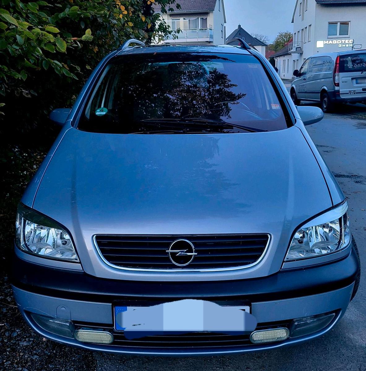 Opel Zafira