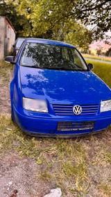Volkswagen Verkaufe schönen VW Bora V6 4 motion lw5z ... - Volkswagen Bora mit Benzin-Antrieb: Limousine, V5