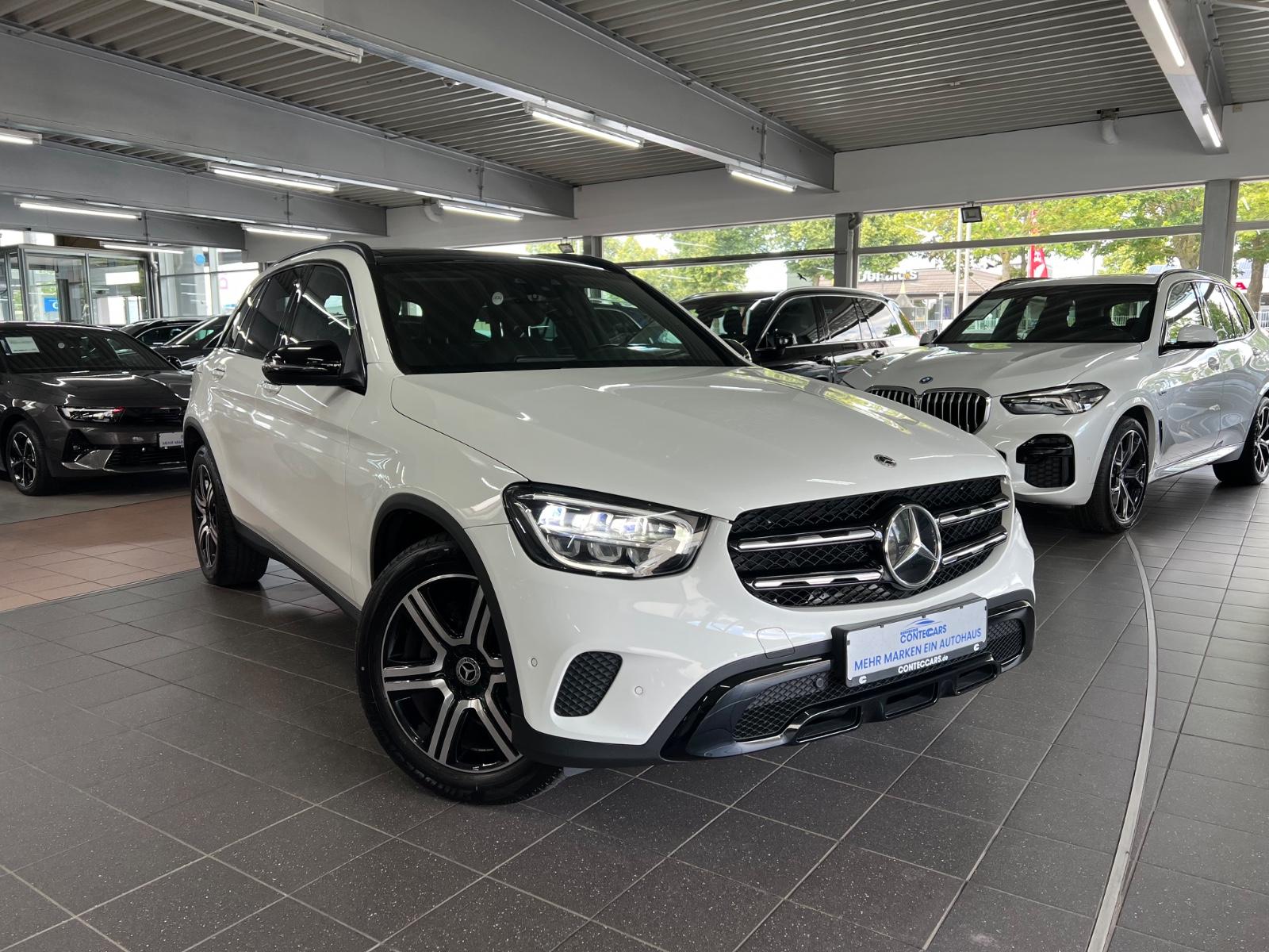 Mercedes-Benz GLC 220 d 4M Night AMB+Pano+SH+Leder+HuD+Mbux
