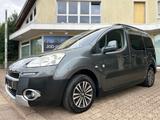 Peugeot Partner Tepee Outdoor 1,6 Ltr 5.Sitzer Klima Pdc - Peugeot Partner mit Benzin-Antrieb: Van