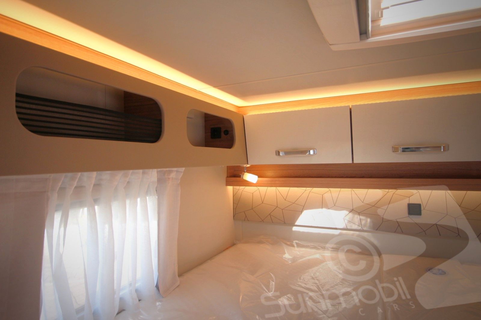 Fahrzeugabbildung Weinsberg CaraCompact 600 MEG Edition Pepper ´26 Automatik