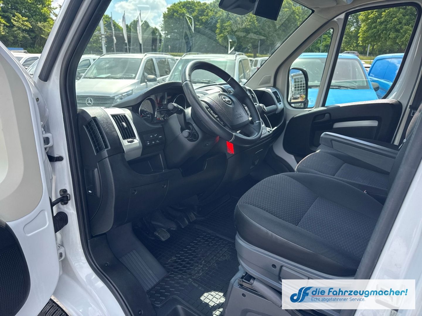 Fahrzeugabbildung Opel Movano C Kasten HKa L2H2 3,5t Edition 2.2 Diesel