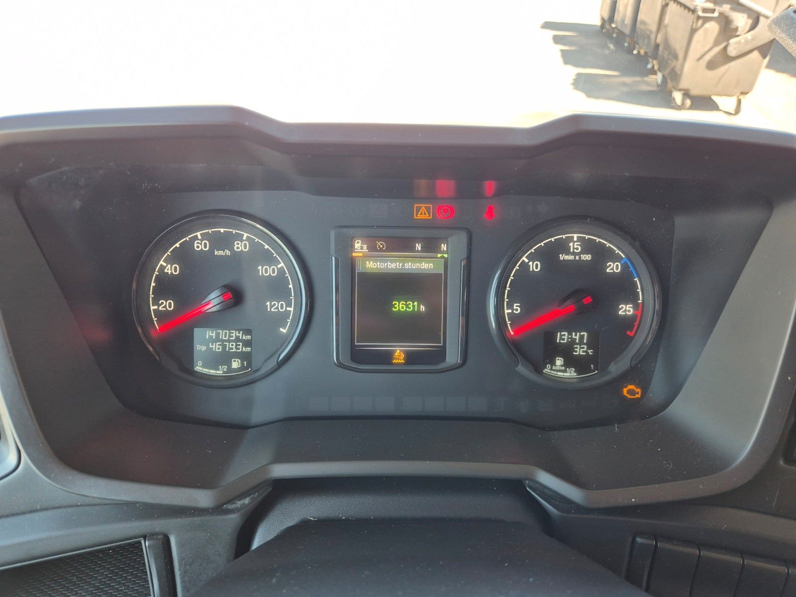 Fahrzeugabbildung Scania P 320 B6x2*4NA Olympus 21 W ASF Hecklader