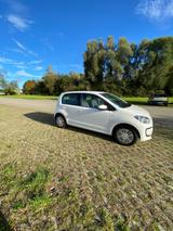 Volkswagen up! 1.0 55kW move up! move up! - VW up! von privat