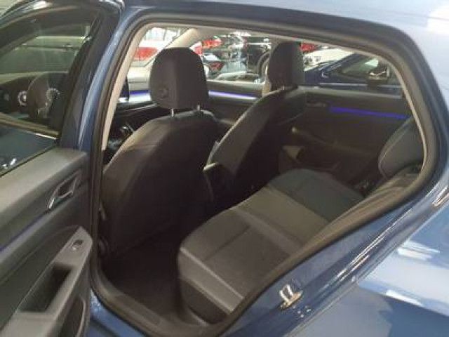 Volkswagen Golf - Bild 6