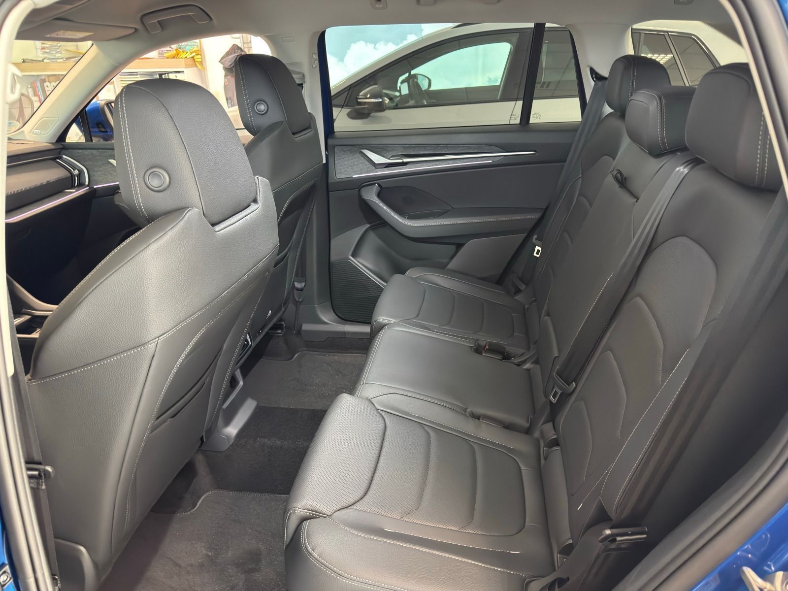 Fahrzeugabbildung SKODA Kodiaq 2.0 TSI 4x4*360°Cam*AHK*Massage*StHz*Head