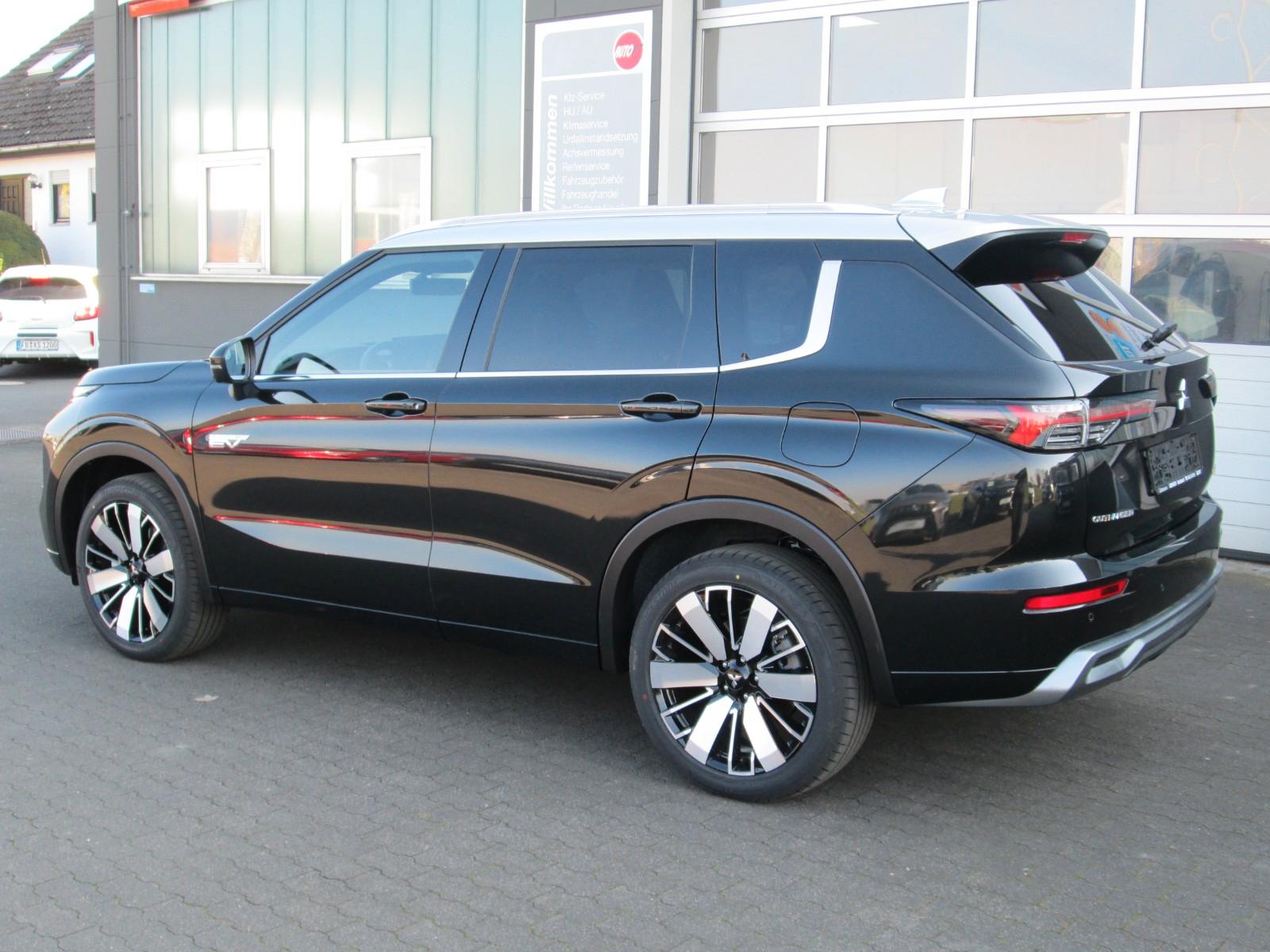 Mitsubishi Outlander 2.4 PHEV  Top Luxury