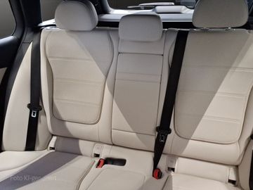 Mercedes C 300 - 7