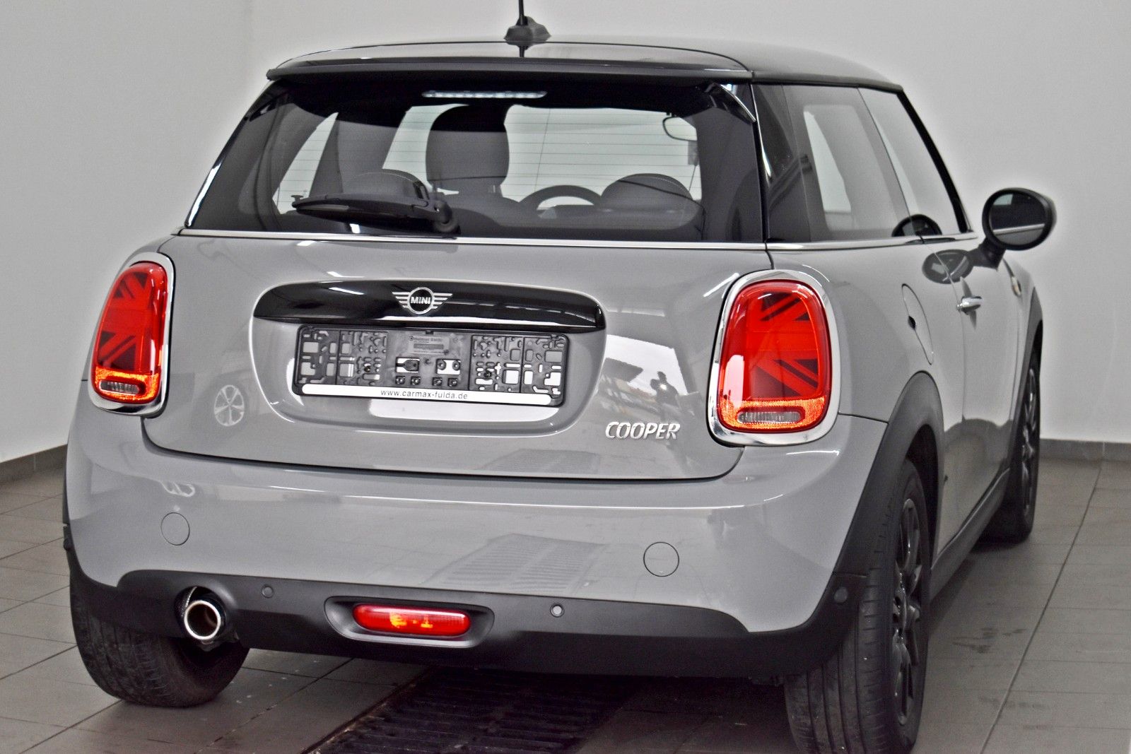 Fahrzeugabbildung MINI COOPER 3-trg. Pak.Pepper, Navi, LED, PDC