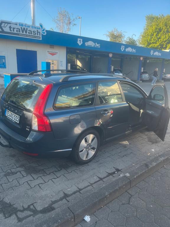 Volvo V50