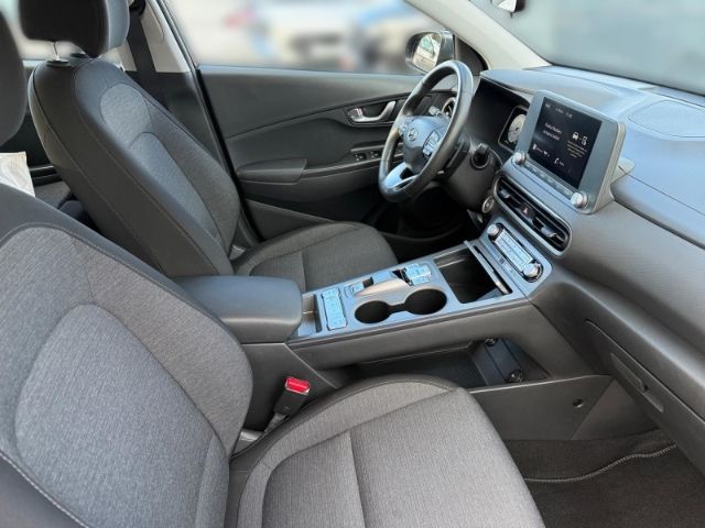 Fahrzeugabbildung Hyundai KONA Select Elektro 2WD +KLIMA+RFK+SHZ+CARPLAY+U