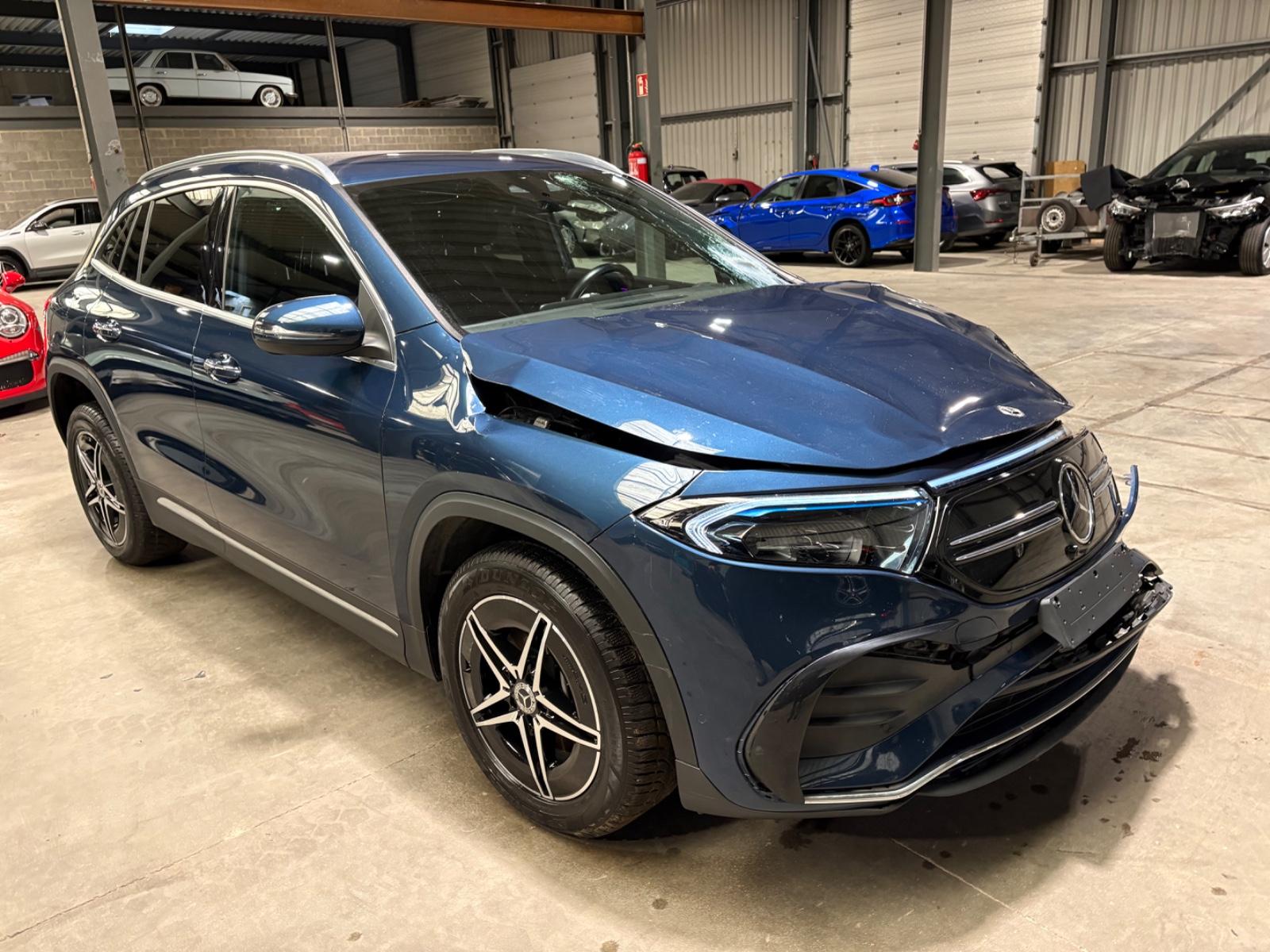 Mercedes-Benz EQA 250+ AMG PAKET  70KWH