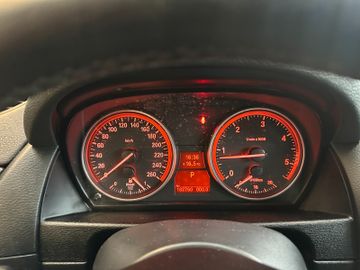 MYAUTOCENTER – Gebraucht- und Jahreswagen mit Werkstattservice in Pfaffenhofen BMW X1 xDrive *PANO*TEMPOMAT*AHK*NAV*PDC*KLIMA*