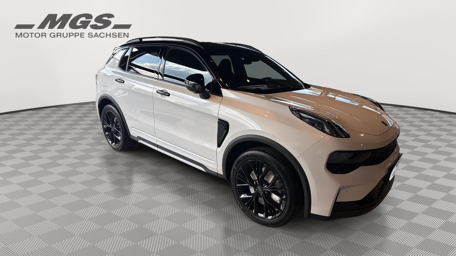 Lynk & Co 01