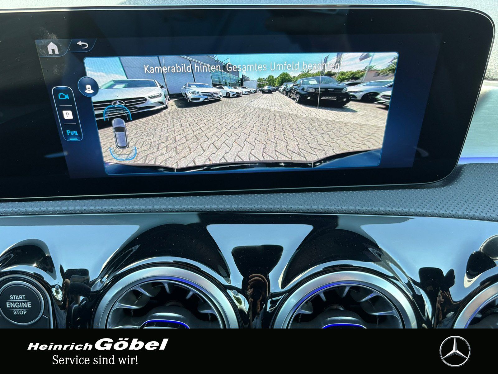 Fahrzeugabbildung Mercedes-Benz A 200 AMG*TOTWINKEL*DISTRONIC*KAMERA*AMBIENTEBEL