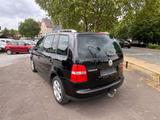 Volkswagen Touran *TÜV/AU 06/2028*KLIMATRONIC*SHZ*TEMPOMAT* - gebrauchte VW Touran aus dem Jahr 2005