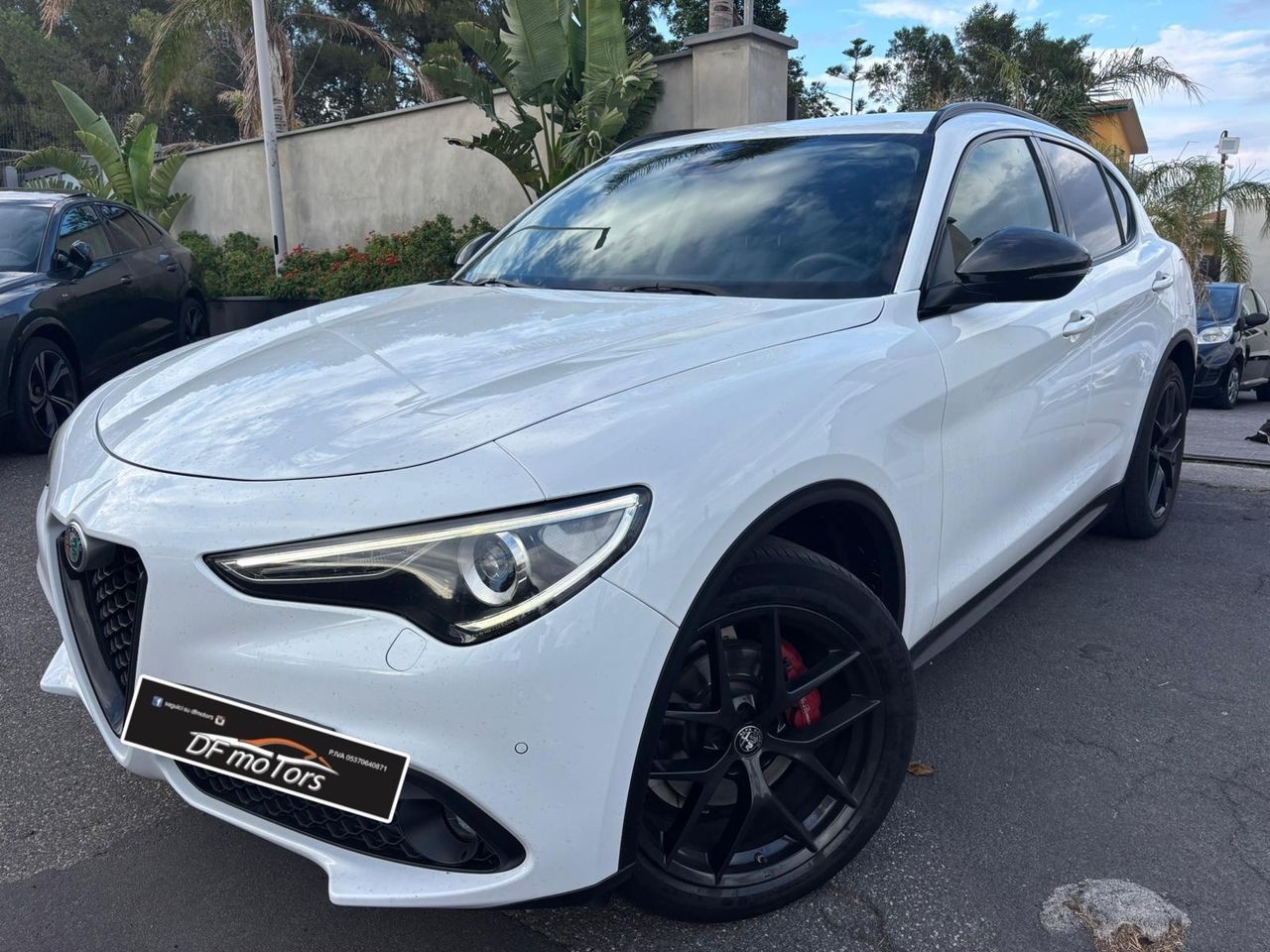 Alfa-Romeo Stelvio - 1