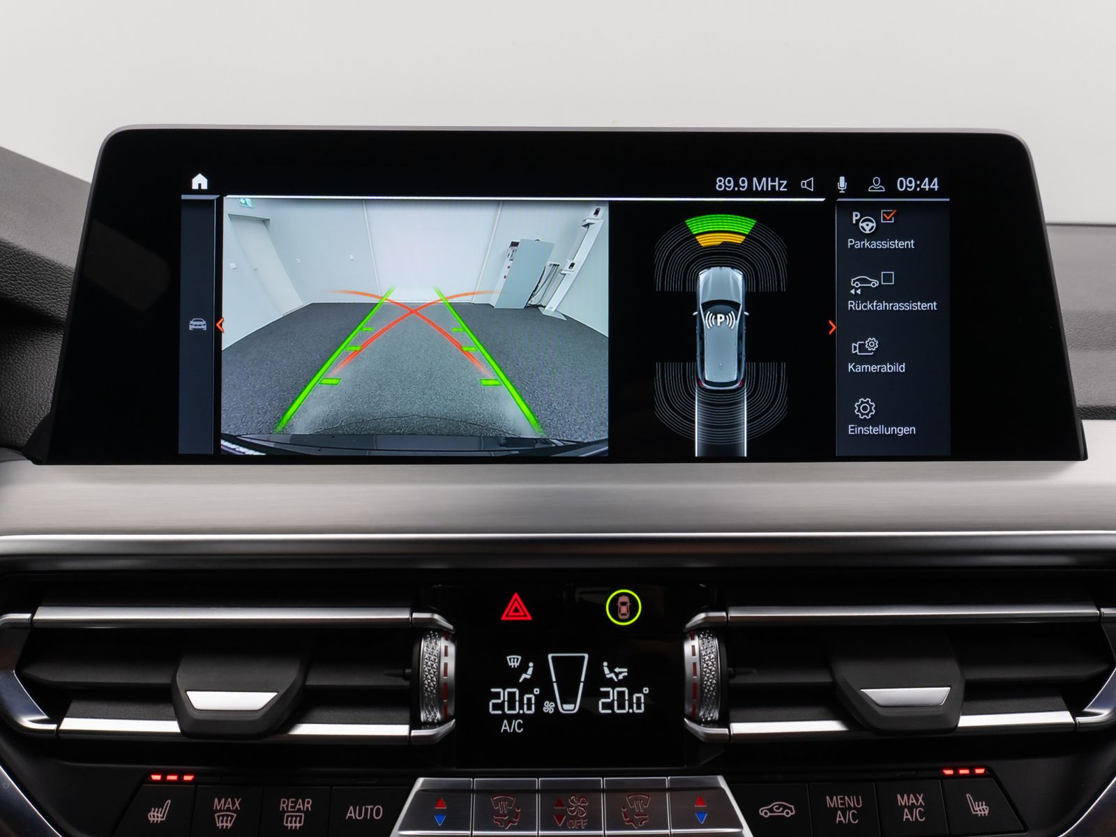 Fahrzeugabbildung BMW X3 xD30i M Sport Kamera DAB HiFi AdaptLED 19Zoll